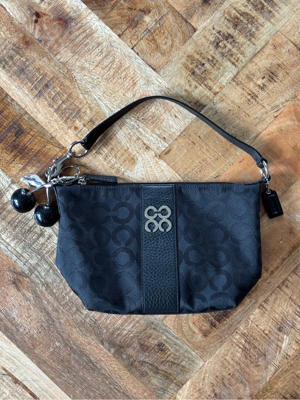 🖤COACH Julia Signature Op Art Baguette Bag🖤